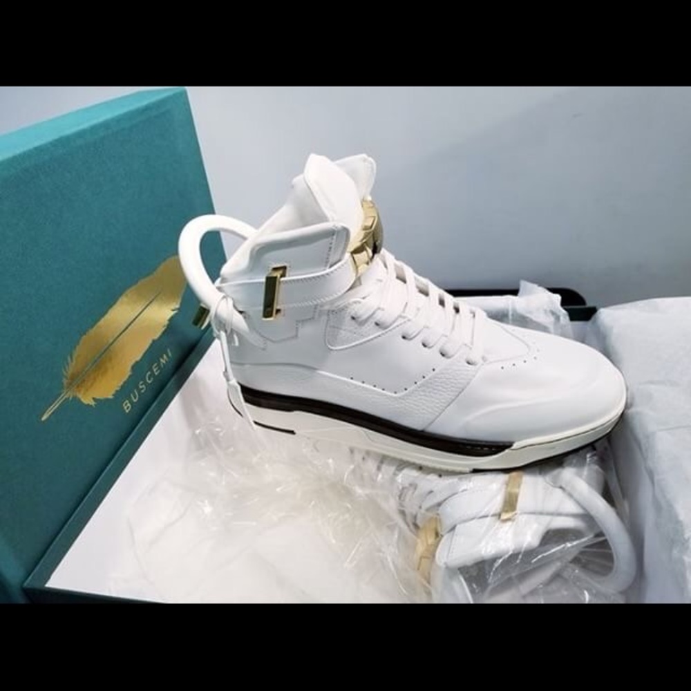 Buscemi b-court men